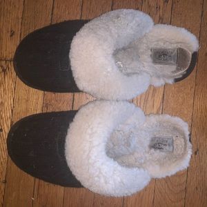 Black Ugg Slippers - Size 10